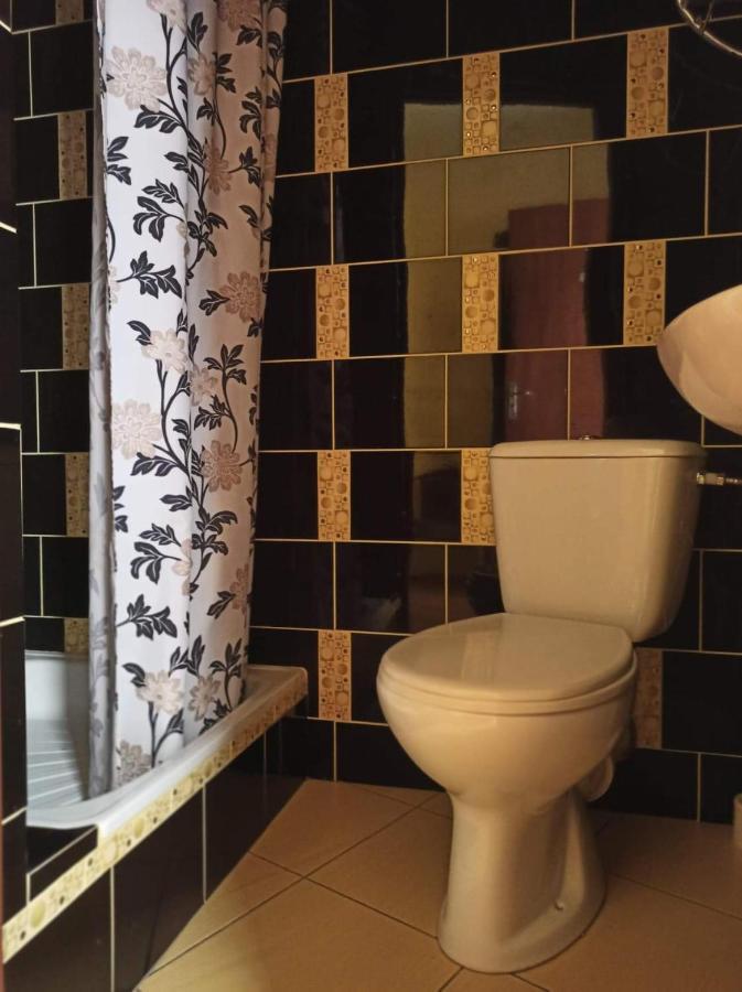 Przylesie Apartment Униейов Екстериор снимка